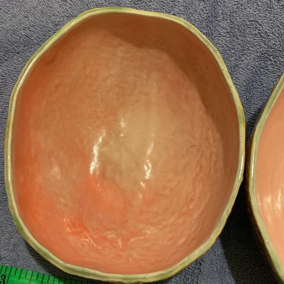 Two Vintage Cantaloupe Bowls - Picture 6 of 7